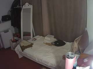 voyeurcam-julmodels-reallife-3