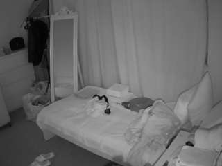 voyeurcam-julmod... Live Webcam on CamSoda