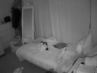 voyeurcam-julmodels-reallife-3 webcam model