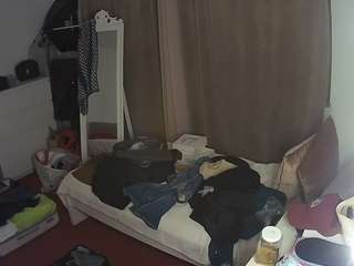 voyeurcam-julmodels-reallife-3