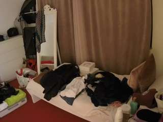 voyeurcam-julmodels-reallife-3 camsoda