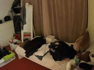 voyeurcam-julmodels-reallife-3 camsoda