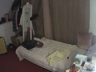 voyeurcam-julmodels-reallife-3