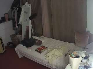 voyeurcam-julmodels-reallife-3