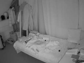 voyeurcam-julmodels-reallife-3 from CamSoda is Freechat