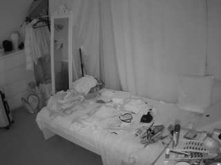 voyeurcam-julmodels-reallife-3 webcam model