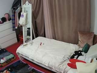 voyeurcam-julmodels-reallife-3