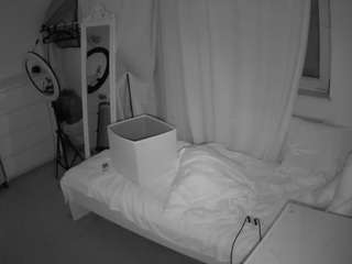 voyeurcam-julmodels-reallife-3 camsoda
