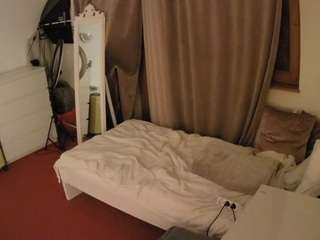 voyeurcam-julmodels-reallife-3