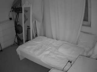 voyeurcam-julmodels-reallife-3 camsoda