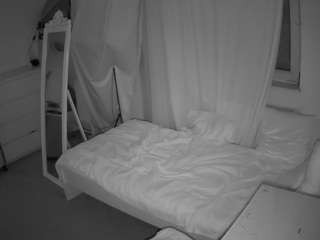 voyeurcam-julmodels-reallife-3 webcam model