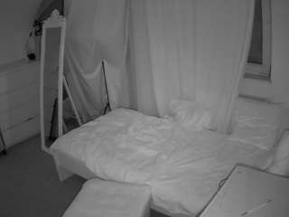 voyeurcam-julmodels-reallife-3 webcam model