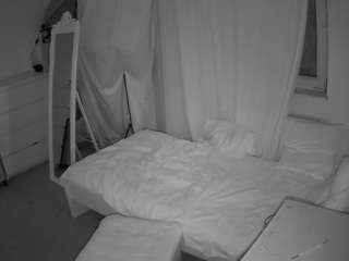 voyeurcam-julmodels-reallife-3 webcam model