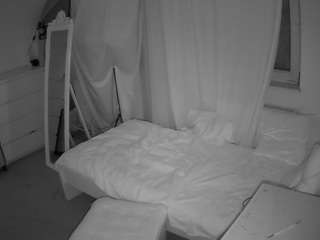 voyeurcam-julmodels-reallife-3 webcam model