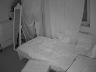 voyeurcam-julmodels-reallife-3 webcam model