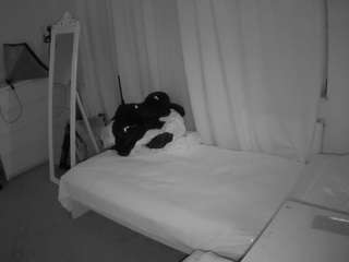 voyeurcam-julmodels-reallife-3 camsoda