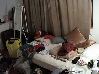 voyeurcam-julmodels-reallife-3