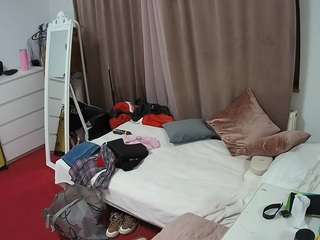 voyeurcam-julmodels-reallife-3