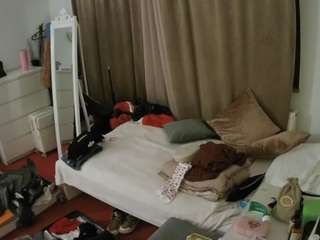 voyeurcam-julmodels-reallife-3