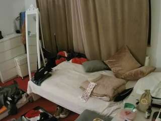 voyeurcam-julmodels-reallife-3