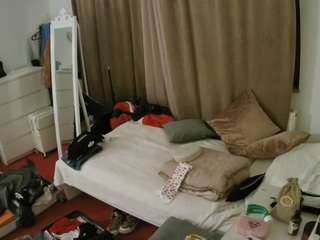 voyeurcam-julmodels-reallife-3