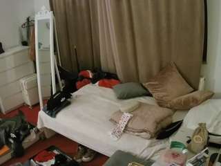 voyeurcam-julmodels-reallife-3