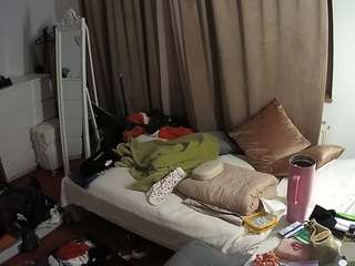 voyeurcam-julmodels-reallife-3