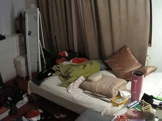 voyeurcam-julmodels-reallife-3