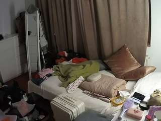 voyeurcam-julmodels-reallife-3