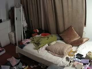 voyeurcam-julmodels-reallife-3