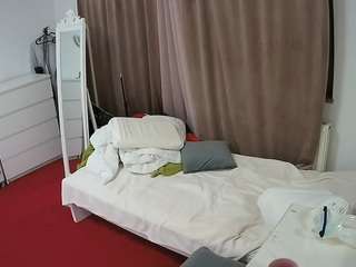 voyeurcam-julmodels-reallife-3