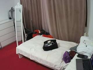 voyeurcam-julmodels-reallife-3