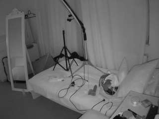 voyeurcam-julmod... Live Webcam on CamSoda