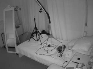 voyeurcam-julmodels-reallife-3