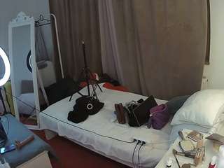 voyeurcam-julmodels-reallife-3