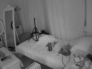 voyeurcam-julmodels-reallife-3