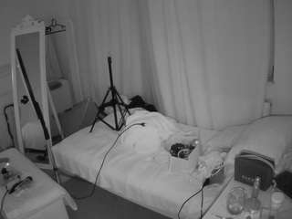 voyeurcam-julmodels-reallife-3