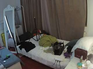 voyeurcam-julmodels-reallife-3