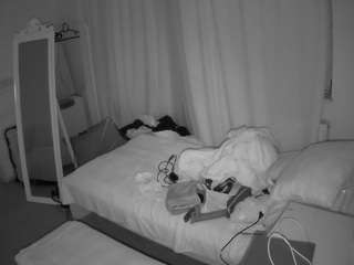 voyeurcam-julmodels-reallife-3 webcam model