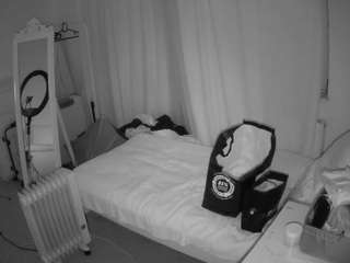 voyeurcam-julmodels-reallife-3