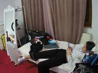 voyeurcam-julmodels-reallife-3