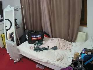 voyeurcam-julmodels-reallife-3