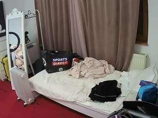 voyeurcam-julmodels-reallife-3 webcam