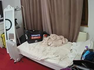 voyeurcam-julmodels-reallife-3