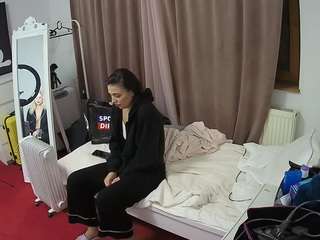 voyeurcam-julmodels-reallife-3