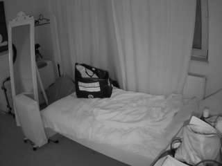 voyeurcam-julmodels-reallife-3 webcam