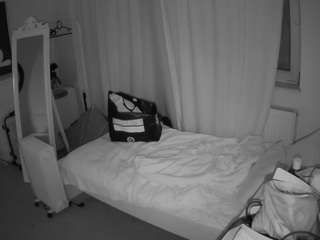 voyeurcam-julmodels-reallife-3 webcam