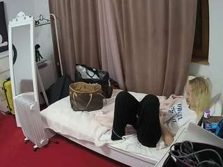 voyeurcam-julmodels-reallife-3 webcam