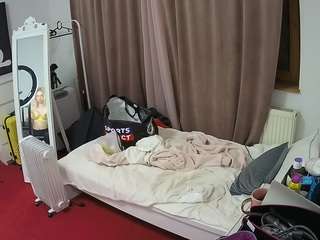 voyeurcam-julmodels-reallife-3