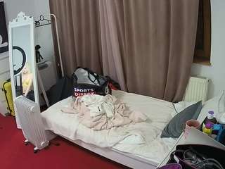 voyeurcam-julmodels-reallife-3